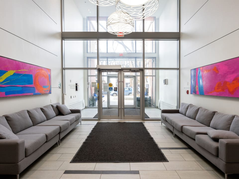 Luxury 1BR in Edmonton | The Hendrix - Edmonton