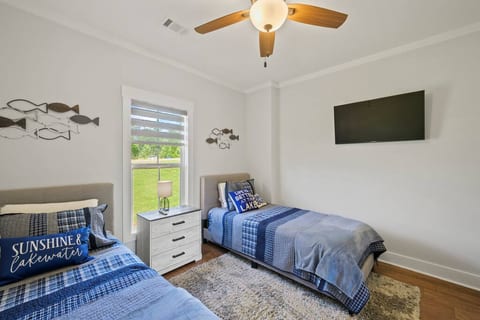 It's Shore To Be A Lake Day!