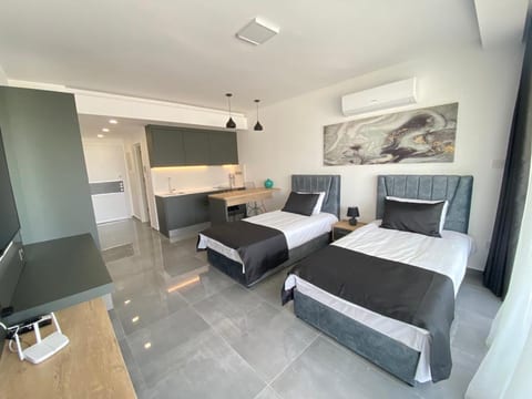 Holiday Studio Apartment in Courtyard Long Beach