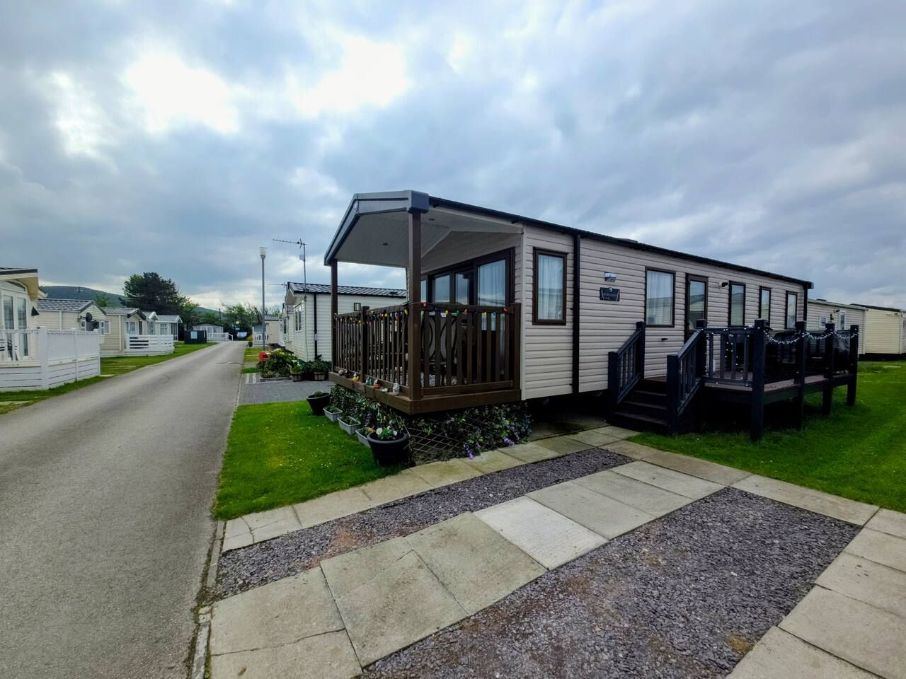 The Retreat Coastline Lido Beach Prestatyn
