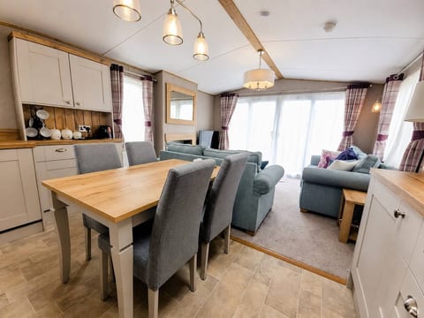 The Retreat Ambleside - Pet Friendly - Prestatyn