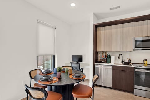 Cozy 1BR OTR Suite | Pool, Gym & City Views