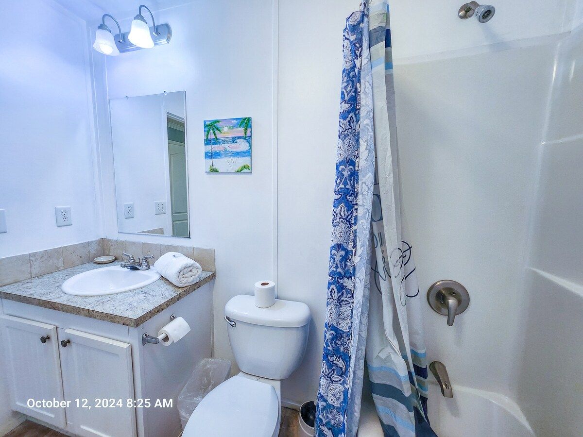#2 Full Bathroom with Bathroom Amenities - Starter Kit with tub-shower combo, toilet, sink, bath towels wash cloths, & hand towels
