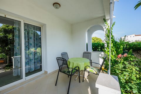 Apartments Villa Perla - Unit 46545-61