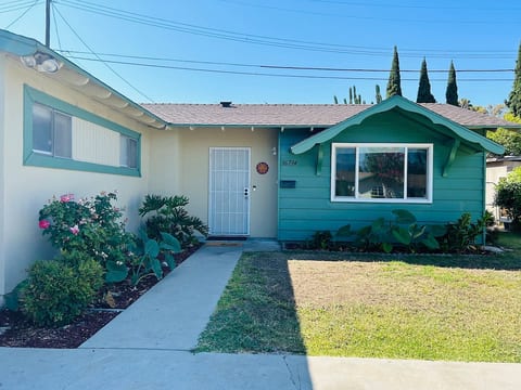 Clean view Front of home