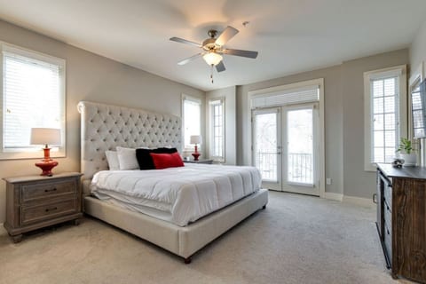 Second Bedroom with King bed and en suite bathroom