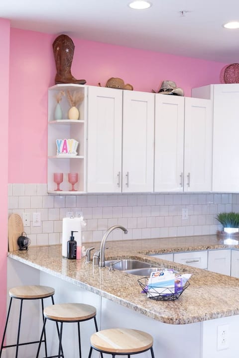 Kitchen #2