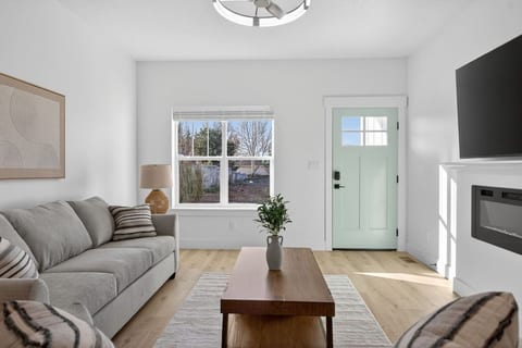 Nampa's New Nest - The Solara 714