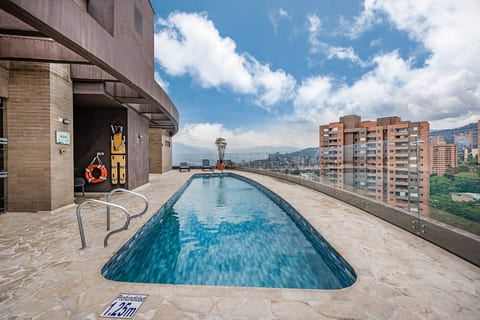 Class Suites - 1403