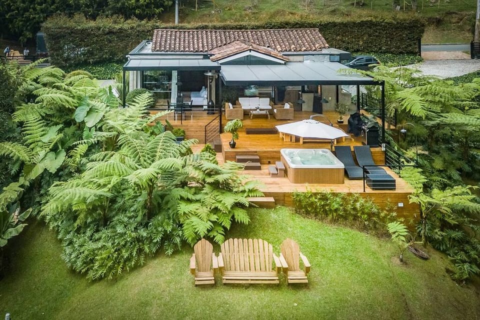 Amazing Private Jacuzzi JuanitoLaguna Luxury House - Retiro