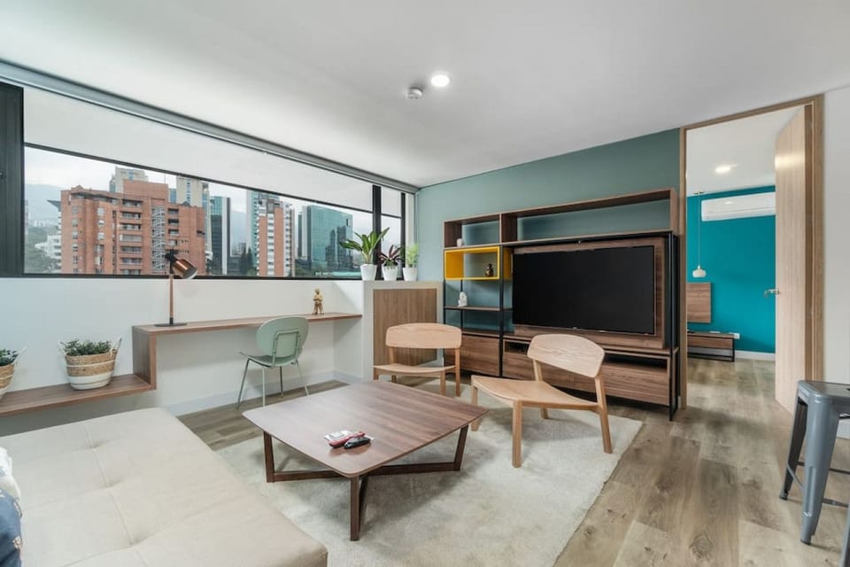 Go Living & Suites - 606 - Medellin