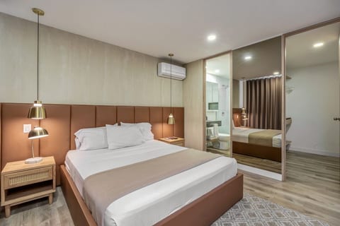 Go Living & Suites - 801