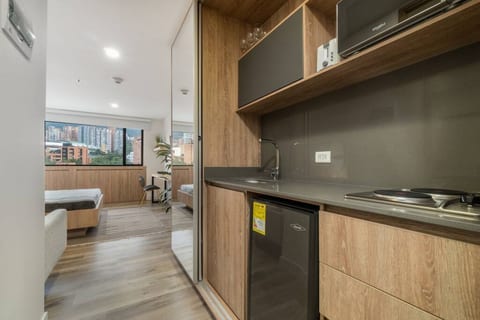 Go Living & Suites - 914