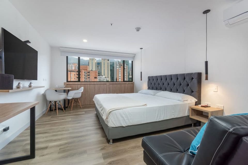 Go Living & Suites - 1007 - Medellin