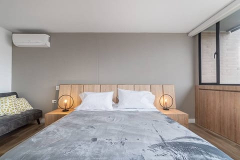 Go Living & Suites - 1019