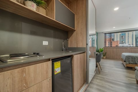 Go Living & Suites - 1105
