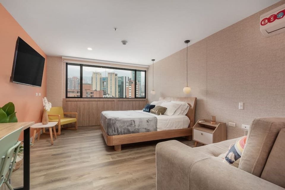 Go Living & Suites - 1207 - Medellin