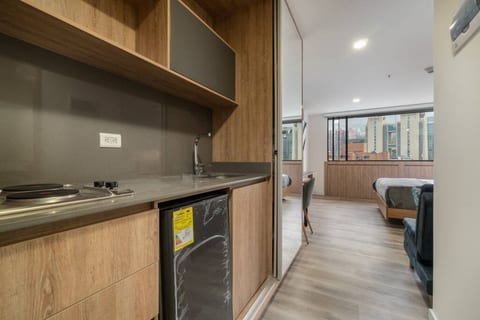 Go Living & Suites - 1307