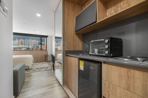 Go Living & Suites - 1310