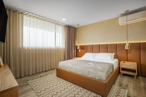 Go Living & Suites - 601