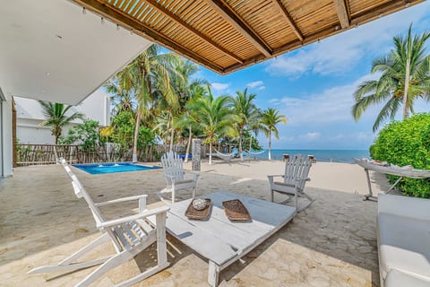 Luxury Villa private beach Tolu