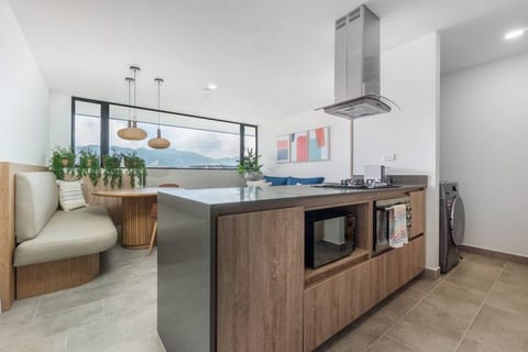 Go Living & Suites - 607