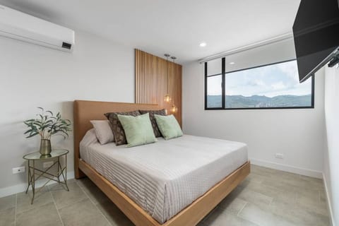 Go Living & Suites - 607