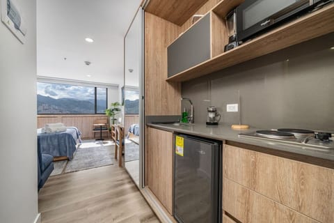 Go Living & Suites - 1315