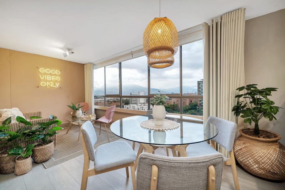 Alcazar Oviedo - 1103 - Medellin