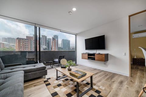 Go Living & Suites - 703