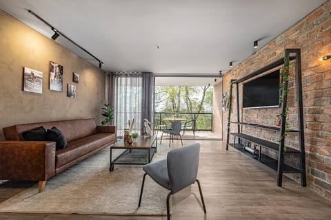 Olive Country Living - 311
