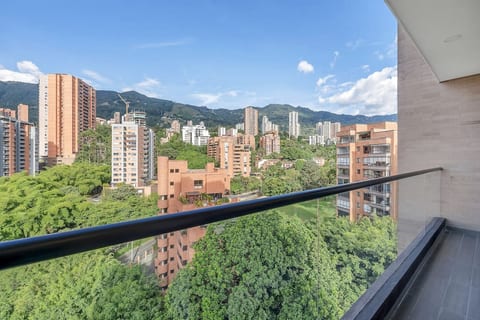 Class Suites - 1204
