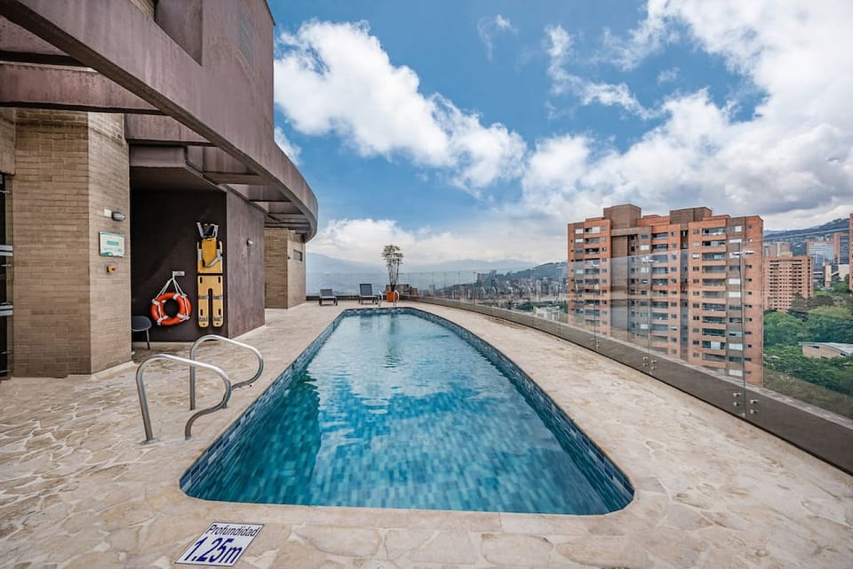 Class Suites - 1204 - Medellin