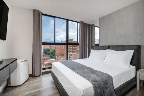 Housy Laureles - 701