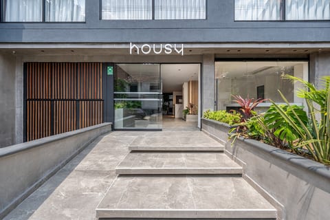 Housy Laureles - 202