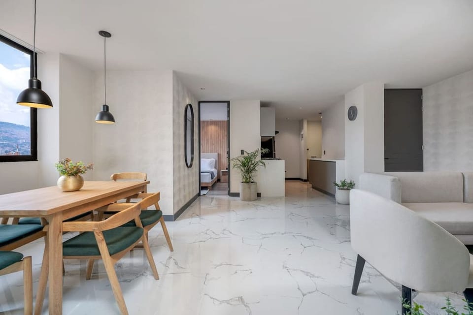 Housy Laureles - 502 - Medellin