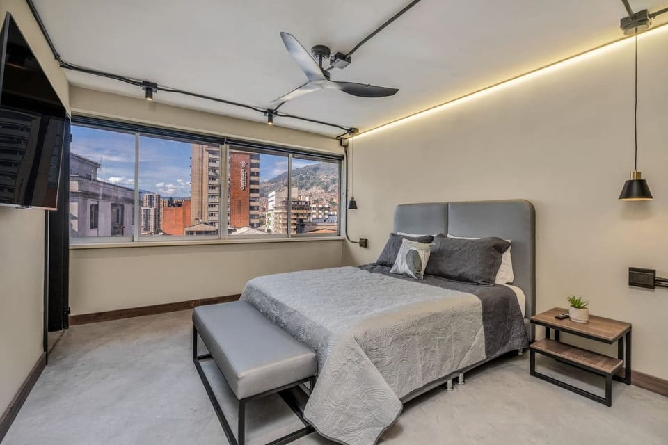 Nutibara Express - 827 - Medellin