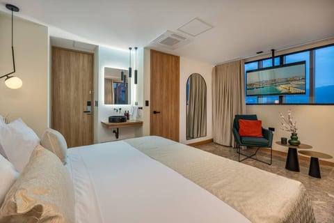 LIN Hotel Superior Suite 301
