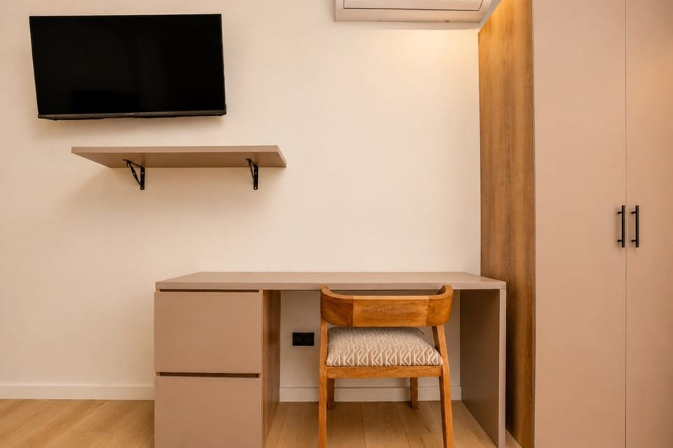 apartment loft in laureles, medellin digital nomads-12