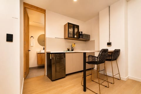 apartment loft in laureles, medellin digital nomads-2
