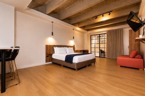 apartment loft in laureles, medellin digital nomads-1