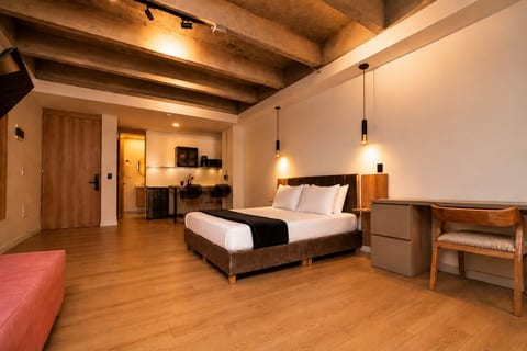 apartment loft in laureles, medellin digital nomads-7