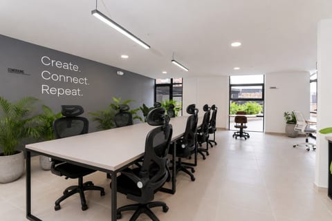 coworking area, shared space perfect for digital nomads with free WiFi-7.m