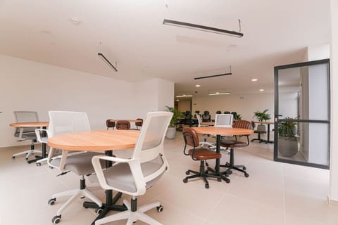 Metropolitan Living Suite