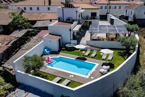 House with sauna and Jacuzzi for vacation image 1