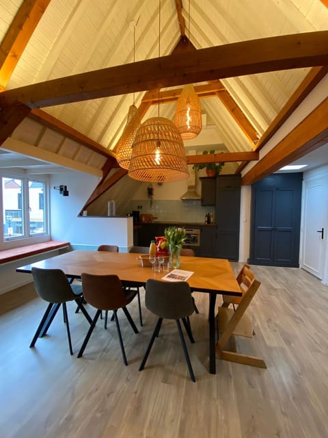 Monumental apartment Maarssen image 4