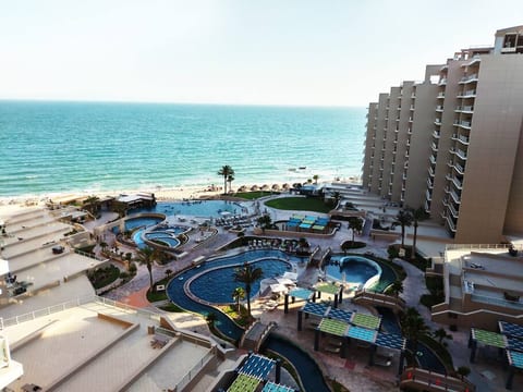 2BR w/ Bonus Room Ocean View @ Las Palomas RP