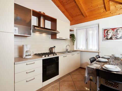 Superior-Dachgeschosszimmer mit großem Balkon BV4