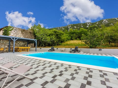CASA VISTA / HR-10103-01
