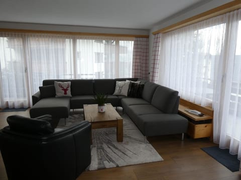 Chalet Manulia 5 Appartement/Fewo, Dusche oder Bad, WC 5 1/2-Zimmerwohnung